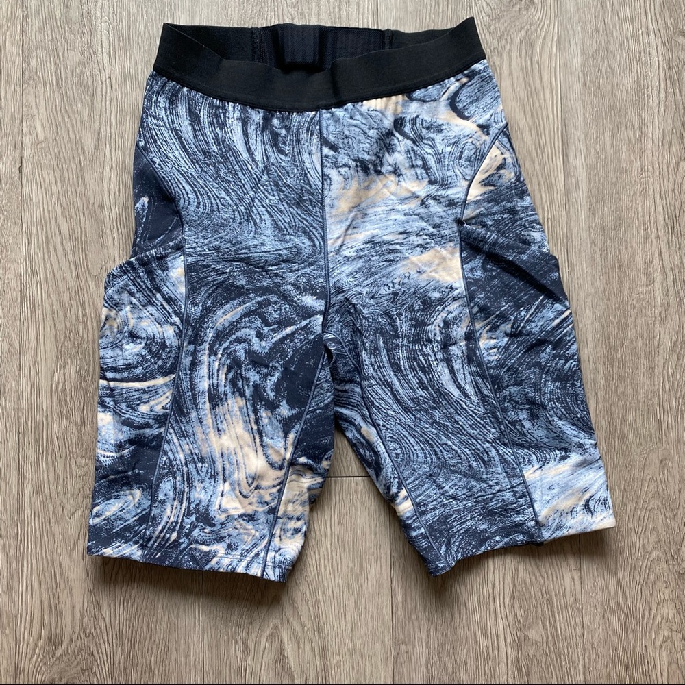 Lululemon lab bike shorts